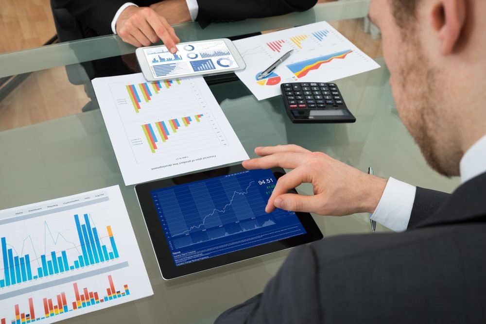 Aspire to Become a Financial Analyst? Start with These Financial Modelling Courses Today