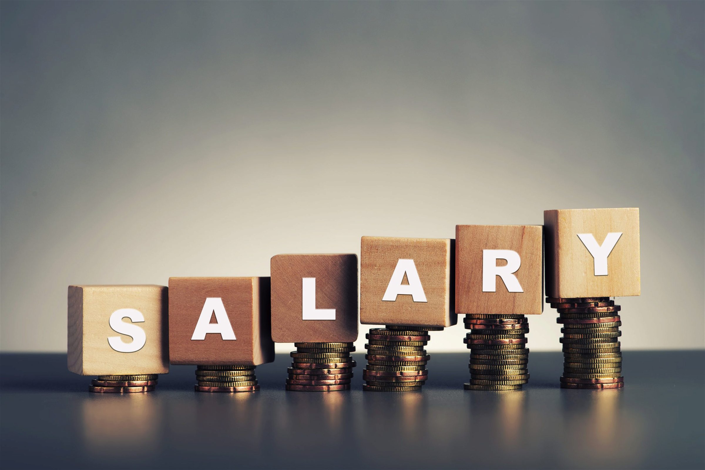 What is an Underwriter Salary?