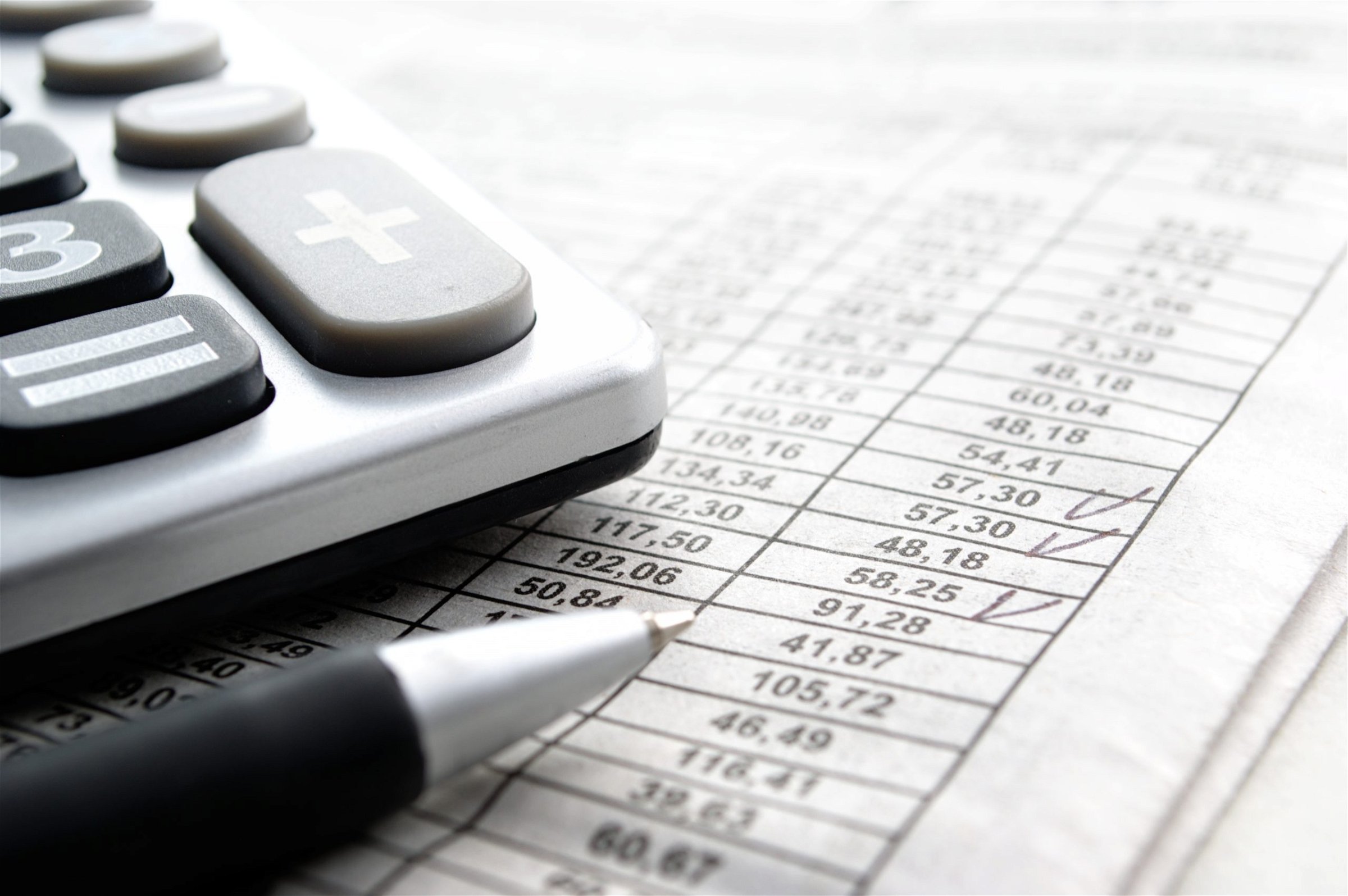 What Is Financial Accounting Advantages and Disadvantages?