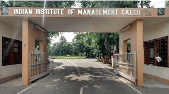 best investment banking and capital market course by IIM, Calcutta